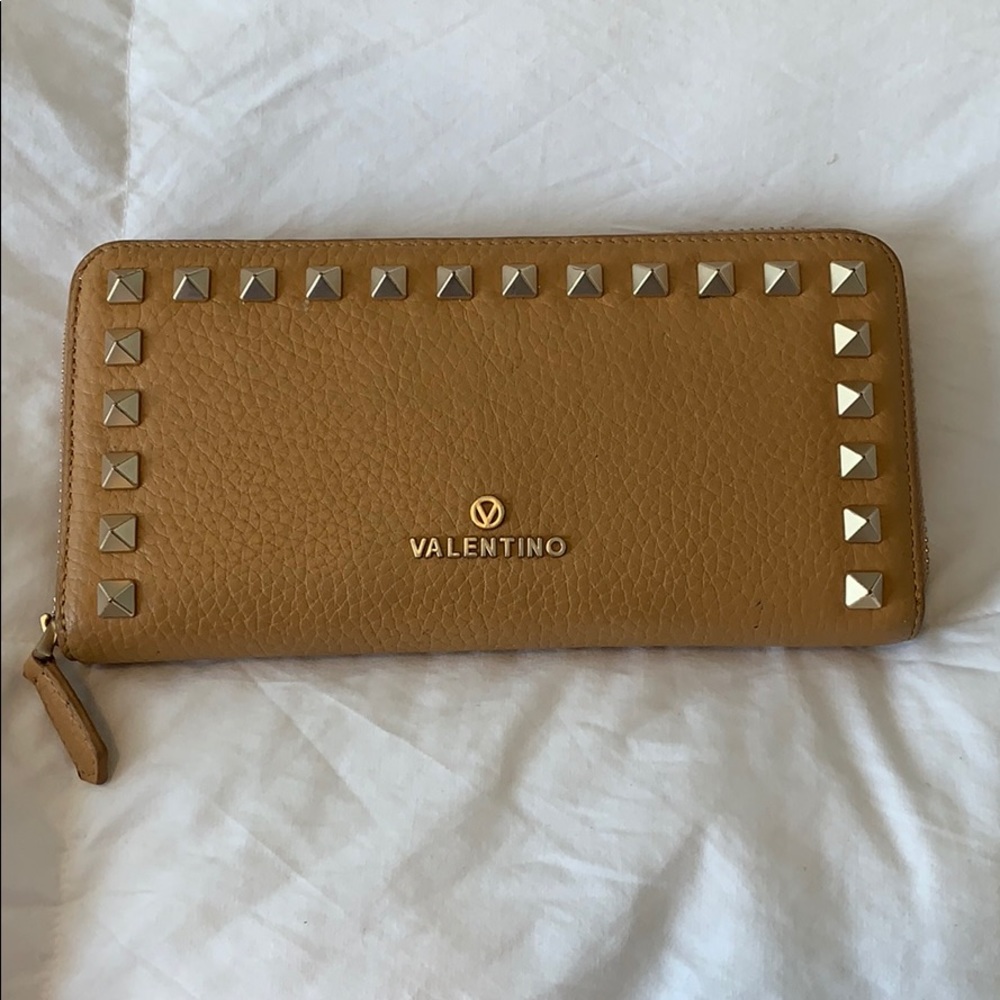 Valentino wallet
